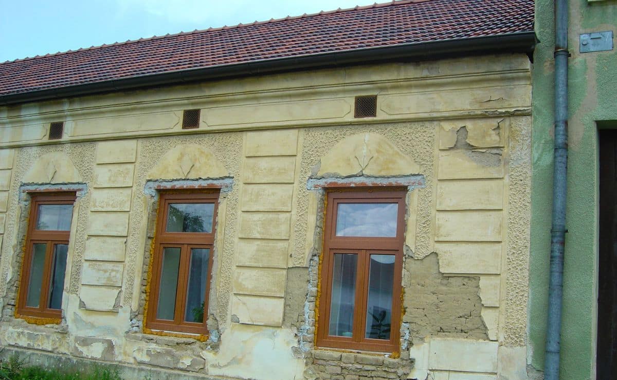 Fassadensanierung vorher